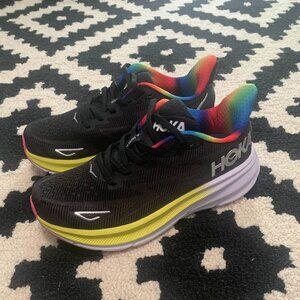 Hoka One One Clifton 9 Women’s Running Shoes 6, 6.5